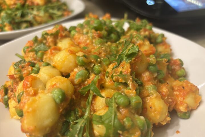 Gnocchi mit rotem Paprika-Pesto aus dem Cookit