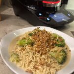 One-Pot Mie Nudeln mit Gemüse