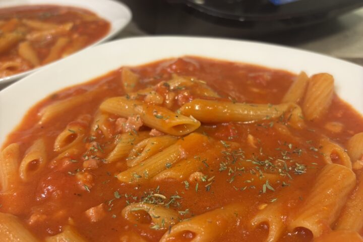 One-Pot-Pasta mit Orangen-Sauce im Cookit