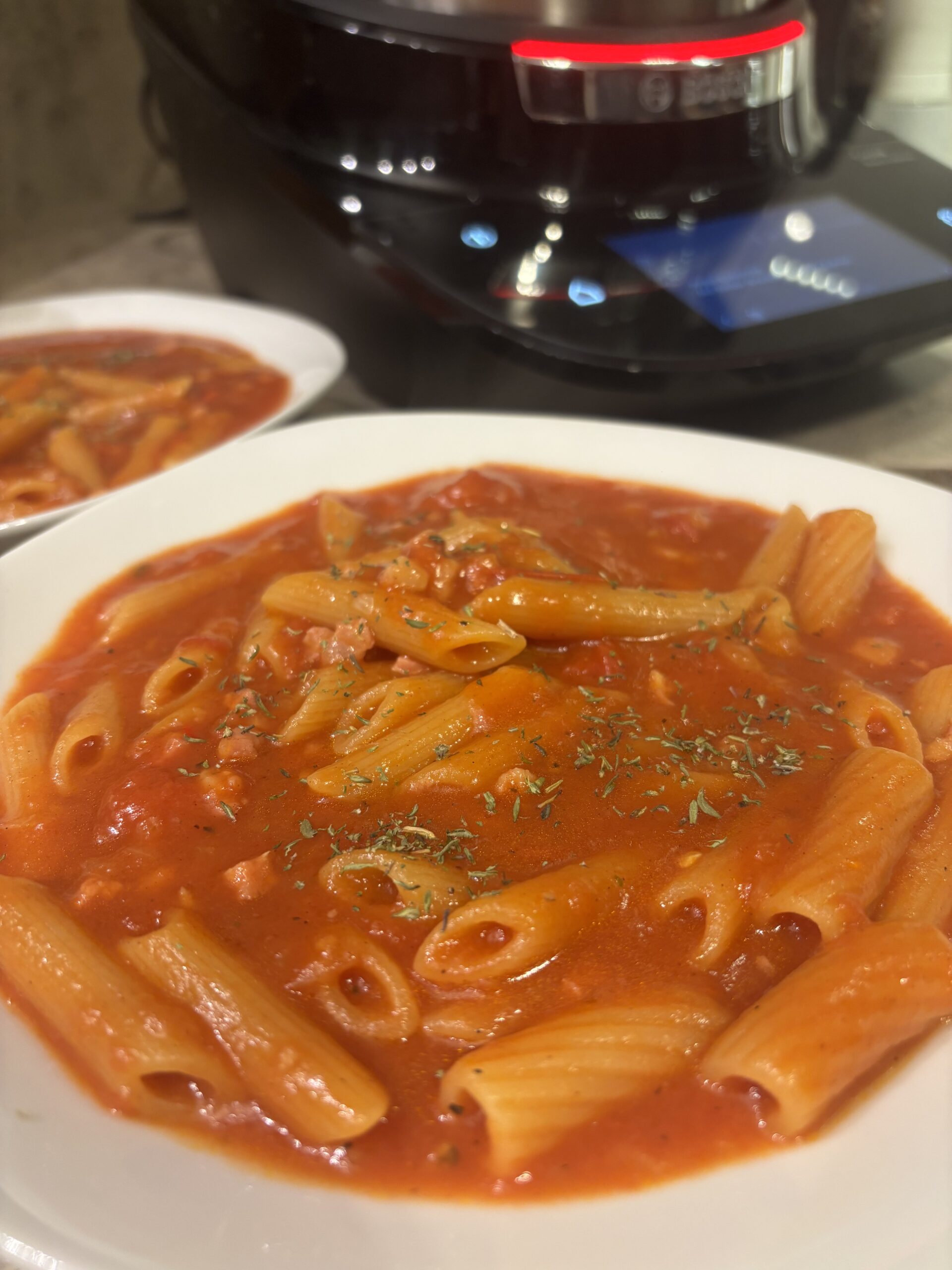 One-Pot-Pasta mit Orangen-Sauce im Cookit
