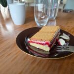 Butterkekskuchen mit Himbeeren