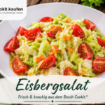 Knackiger Eisbergsalat mit Tomaten und cremigem Dressing in einer weißen Schüssel, zubereitet mit dem Bosch Cookit