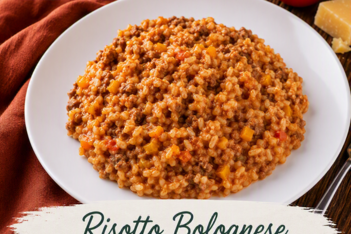Cremiges Risotto Bolognese mit Hackfleisch, Tomaten und Parmesan aus dem Bosch Cookit.